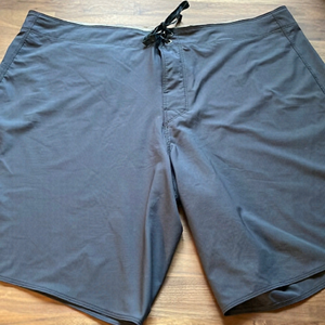 PATAGONIA light & variable board swim short